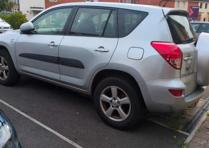 Toyota Rav4 2007 photo 2