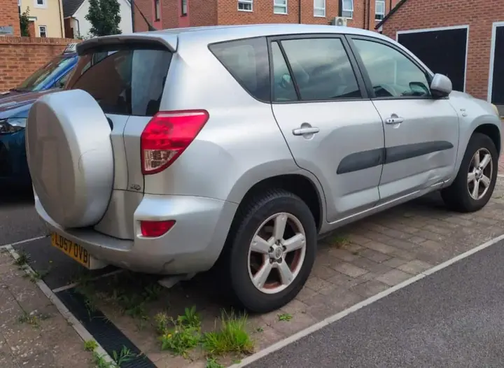 Toyota Rav4 2007 photo 3
