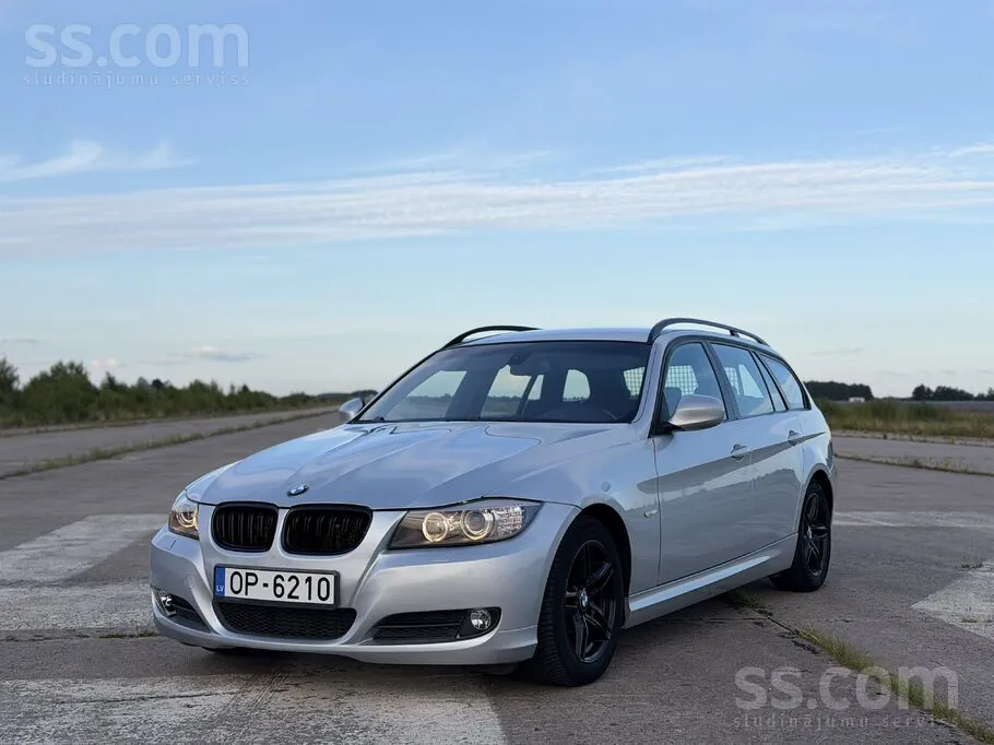 BMW 320D 2009 photo 4