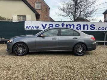 Mercedes-Benz C180 2023 photo 2