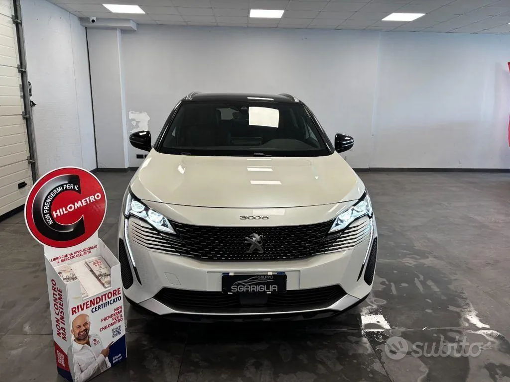 Peugeot 3008 2022 photo 2
