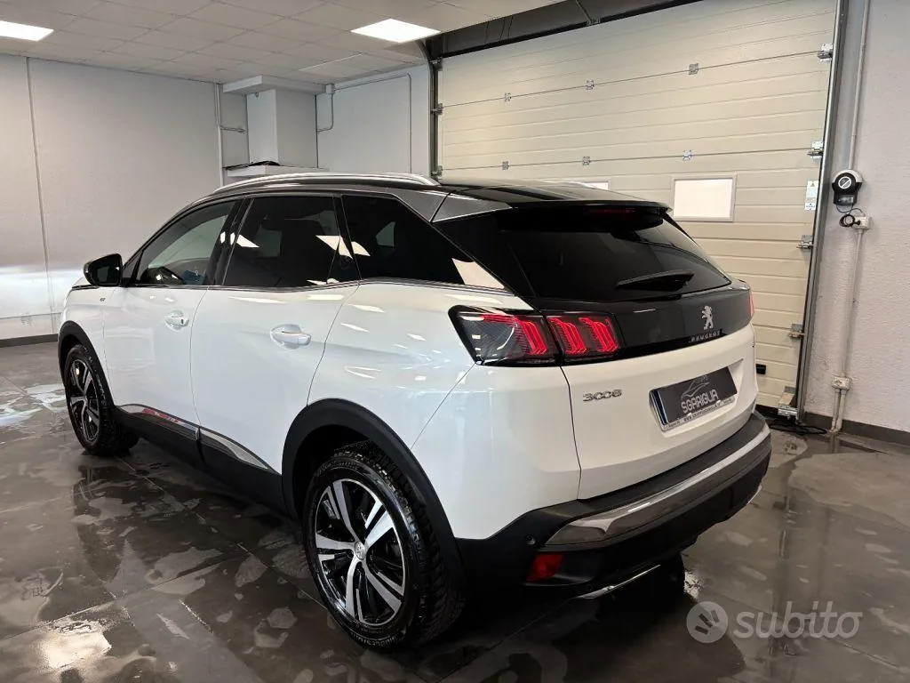 Peugeot 3008 2022 photo 4