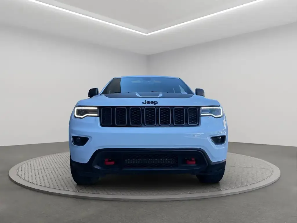Jeep Grand Cherokee 2021 photo 2