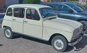 Renault 4