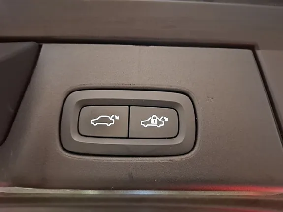 Volvo V90 Cross Country 2022 photo 4