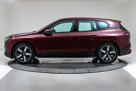 BMW Ix 2023 photo 2