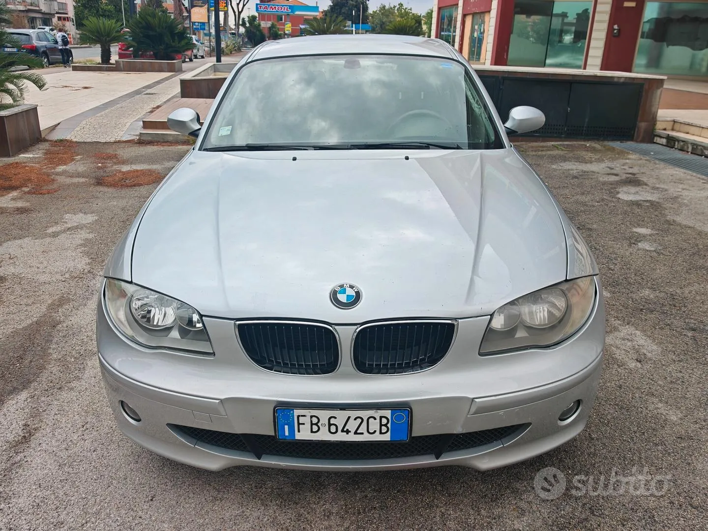 BMW 118D 2006 photo 2
