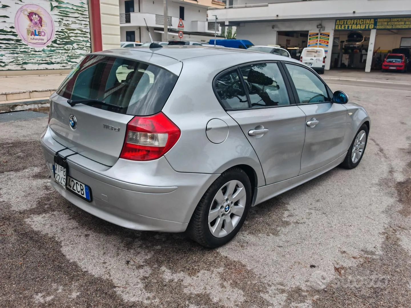 BMW 118D 2006 photo 5