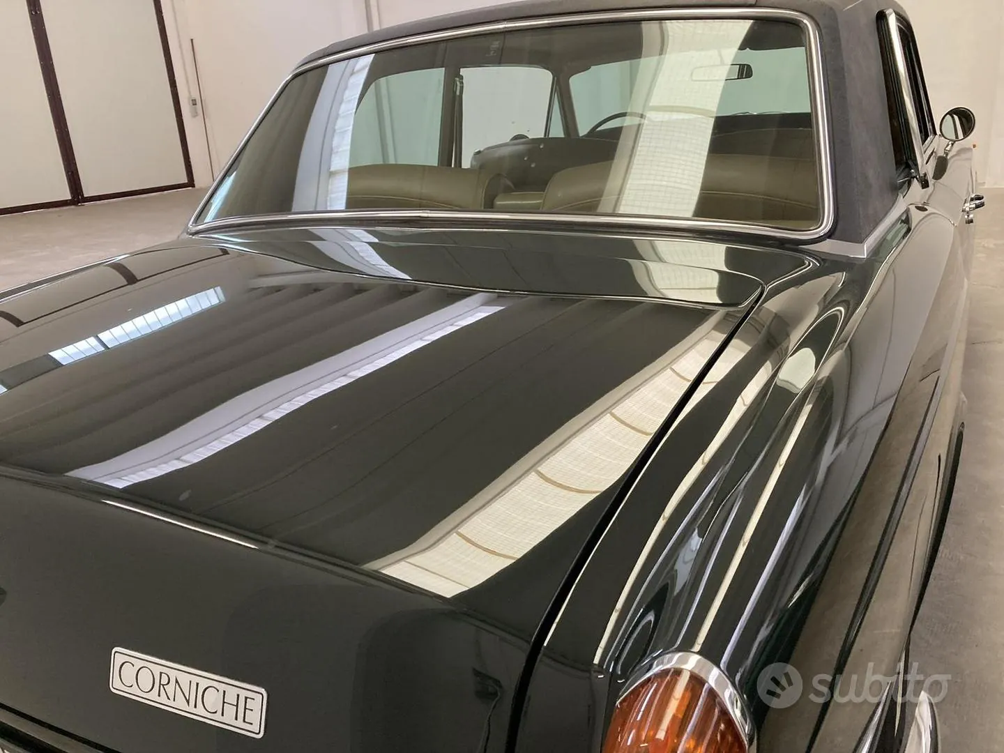 Rolls-Royce Corniche 1970 photo 2