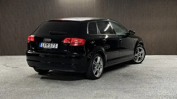 Audi A3 2011 photo 5
