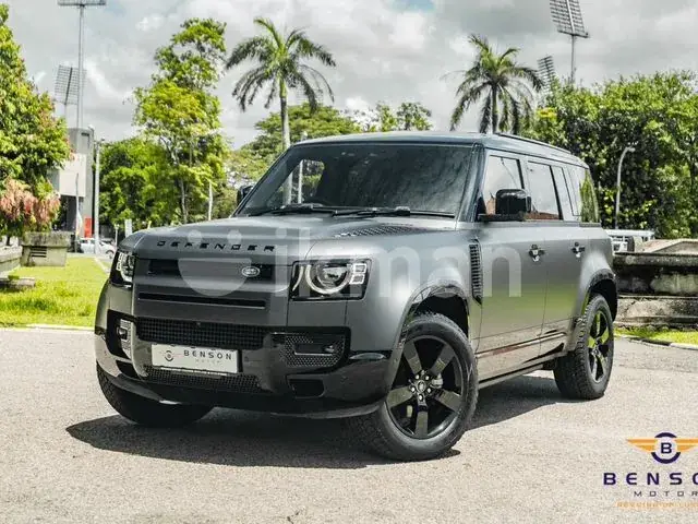 Land Rover Defender 2025 photo 5