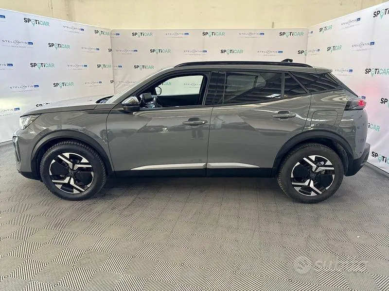 Peugeot 2008 2024 photo 2