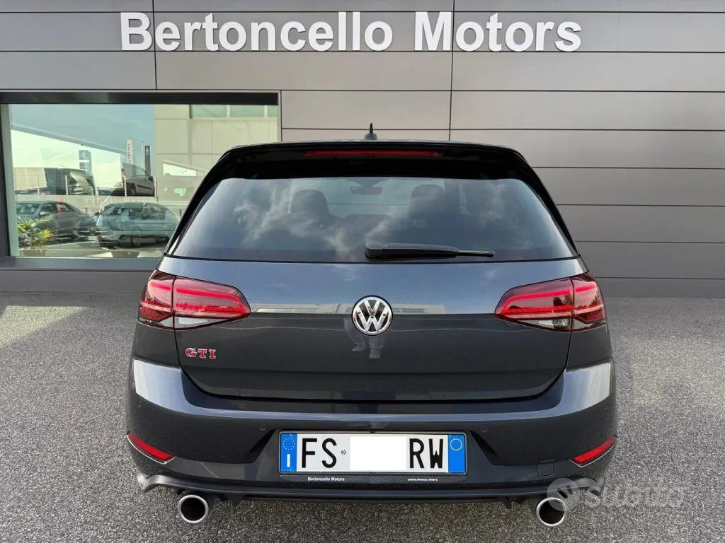 Volkswagen Golf Gti 2018 photo 5