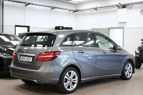 Mercedes-Benz B 200 D 2018 photo 5