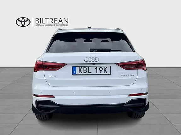 Audi Q3 2022 photo 5