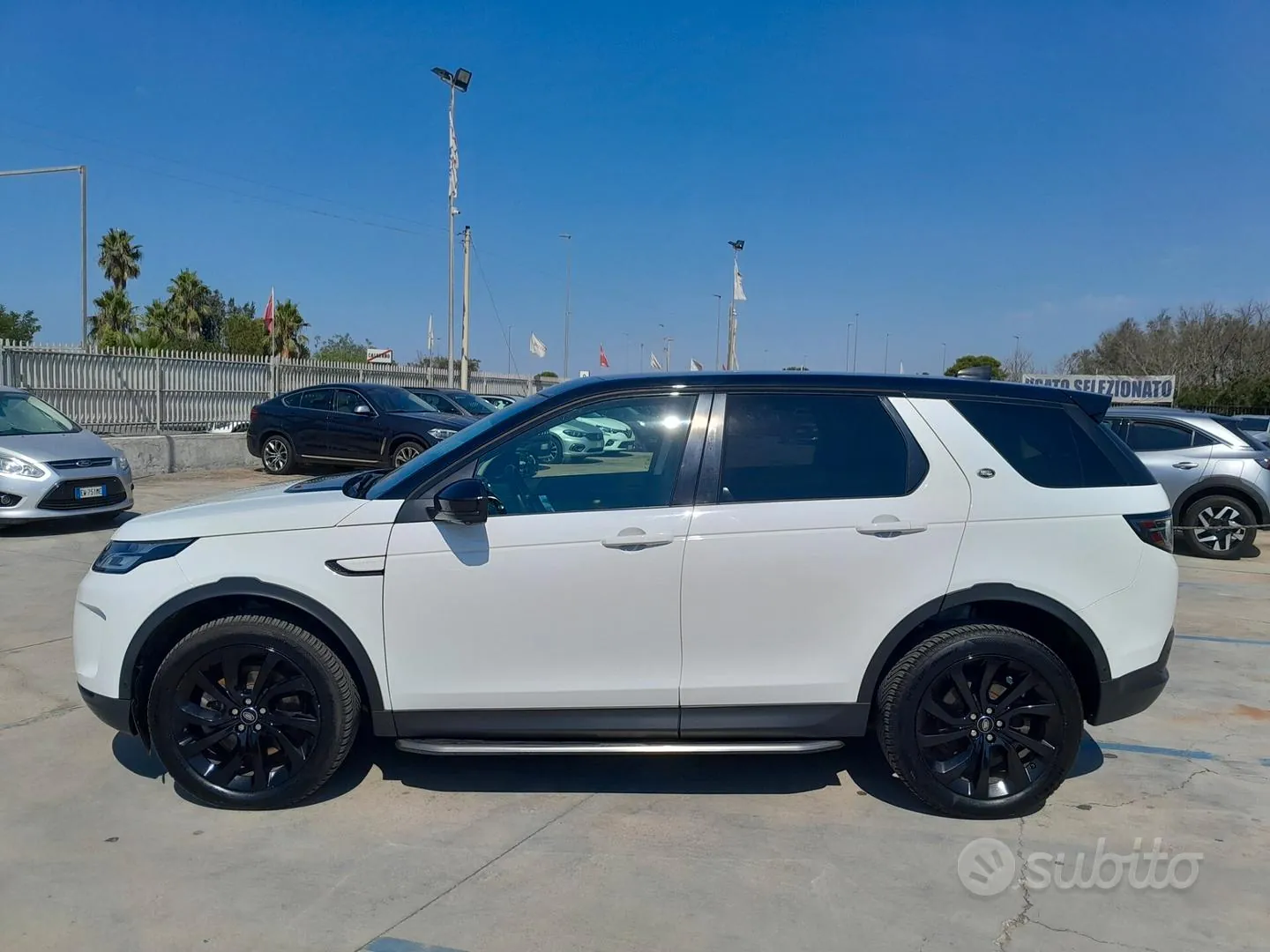 Land Rover Discovery Sport 2022 photo 5
