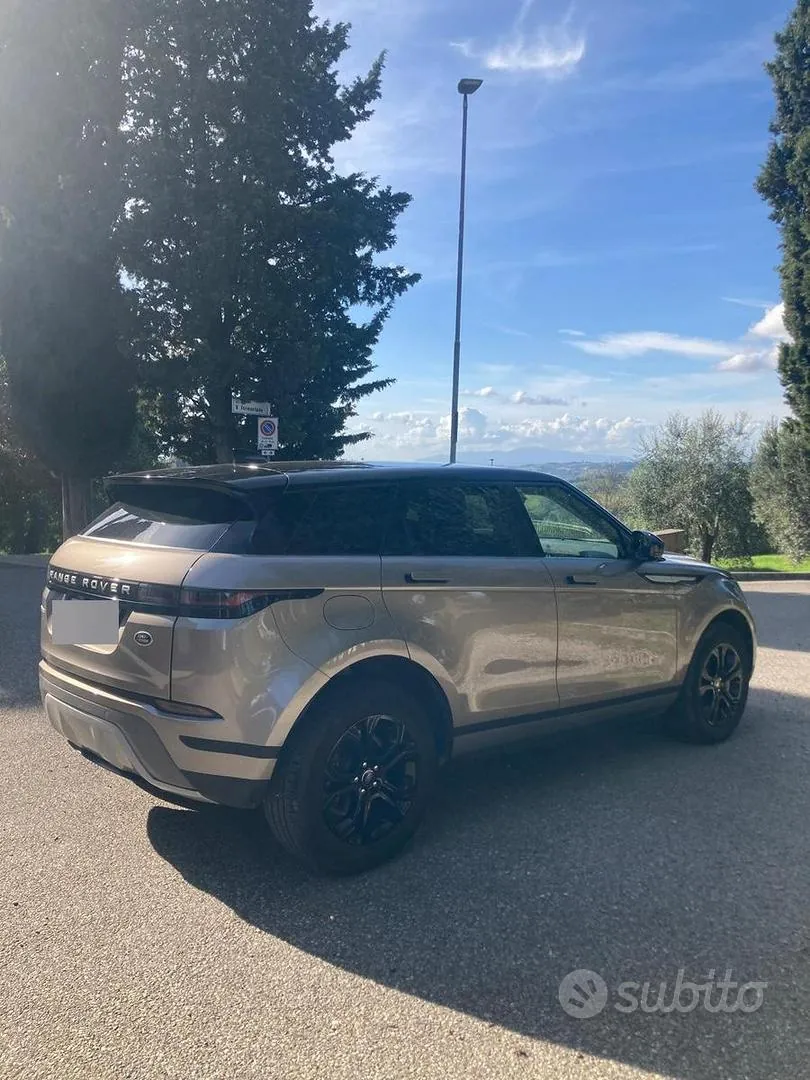 Land Rover Range Rover Evoque 2021 photo 2