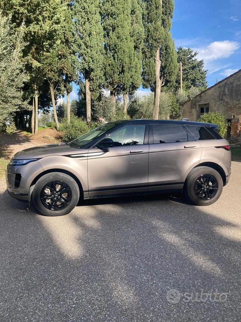 Land Rover Range Rover Evoque 2021 photo 3