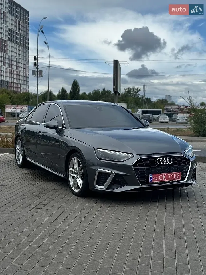 Audi A4 2021 photo 4