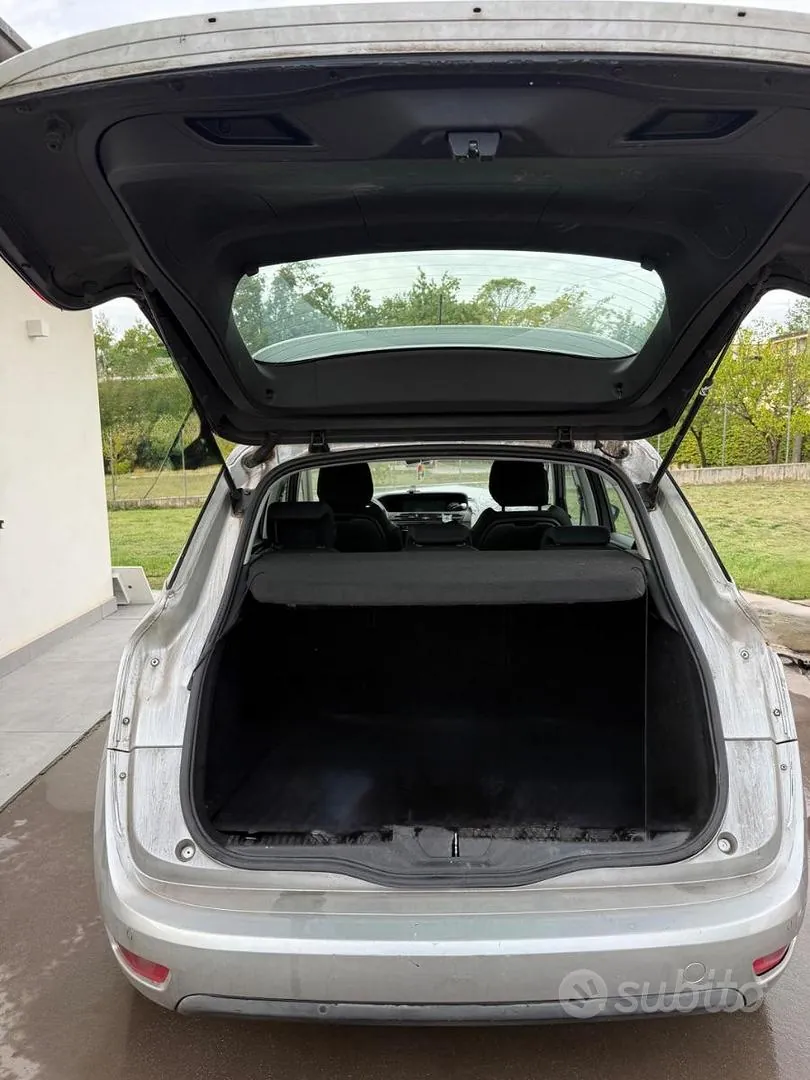 Citroen C4 Picasso 2015 photo 3
