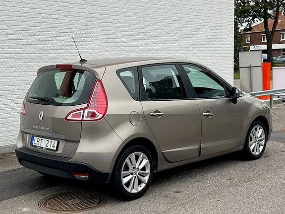 Renault Scenic Iii 2011 photo 3