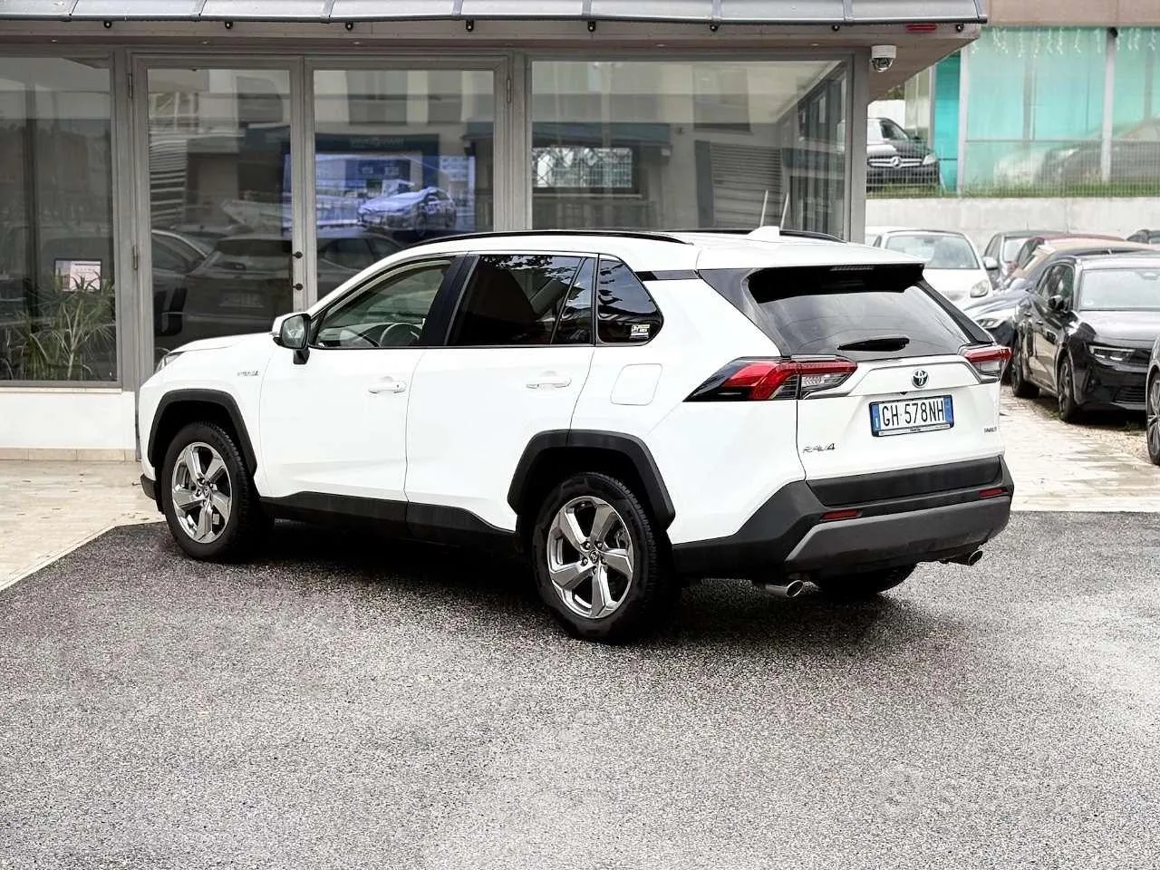Toyota Rav4 2021 photo 4