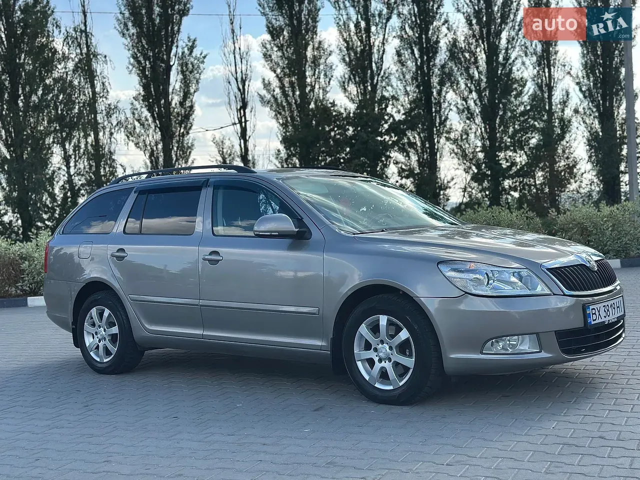 Skoda Octavia 2012 photo 5