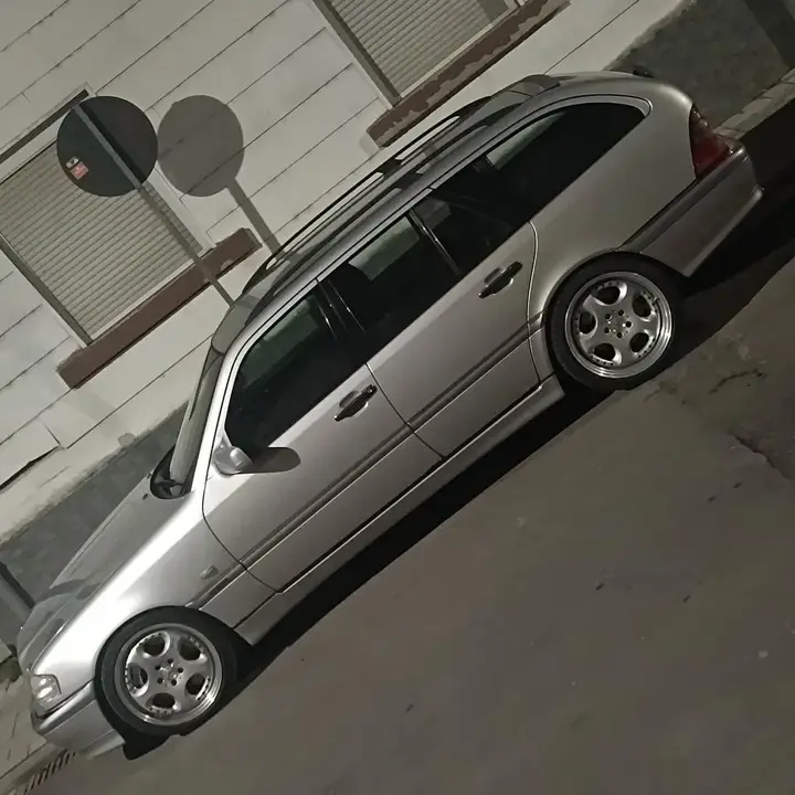 Mercedes-Benz Kombi
