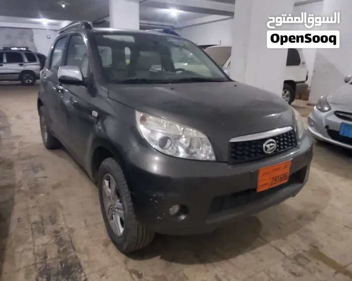 Daihatsu Terios 2013 photo 2