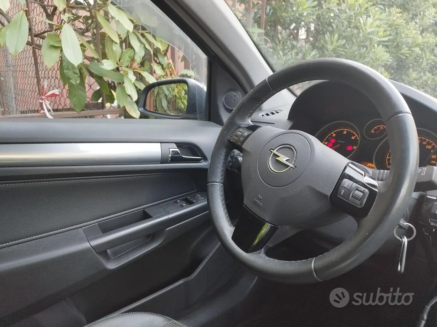 Opel Astra 2008 photo 3