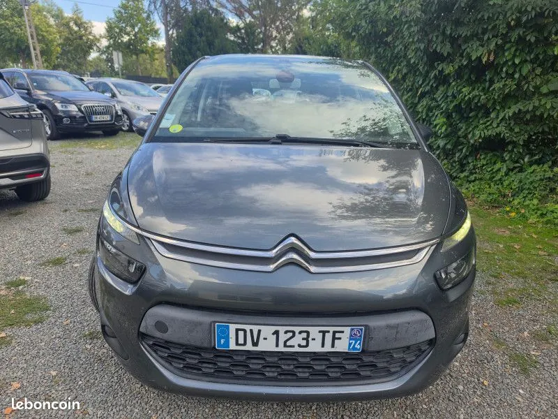 Citroen C4 Picasso 2015 photo 2