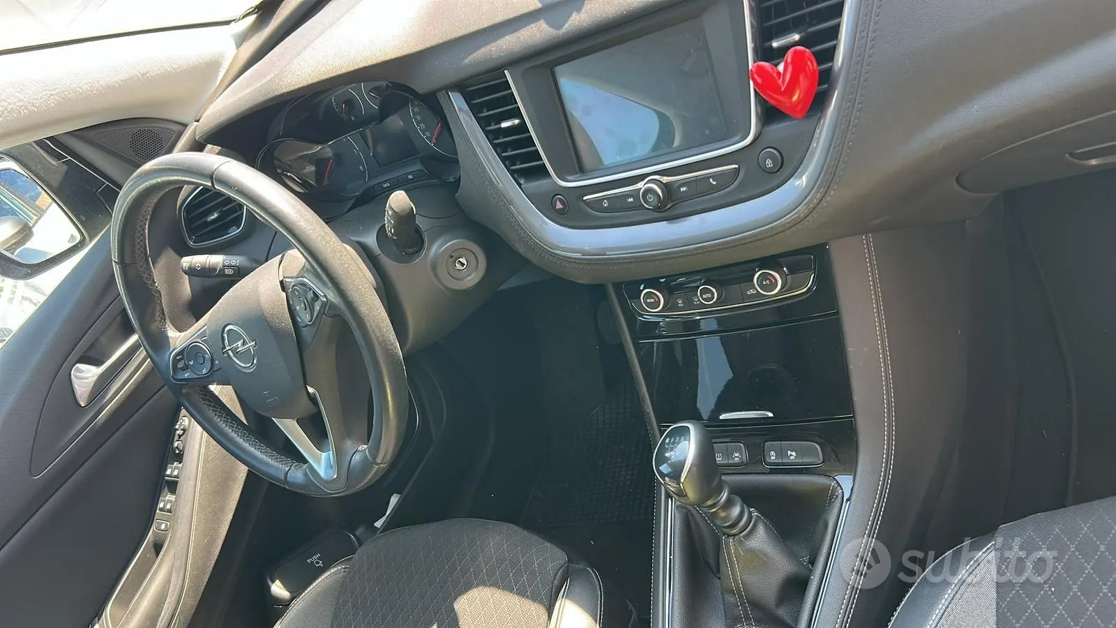 Opel Grandland X 2021 photo 4