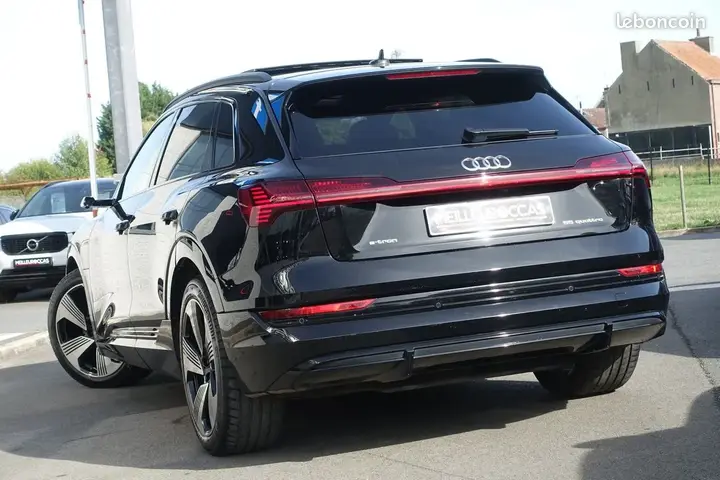 Audi E-Tron 2020 photo 4