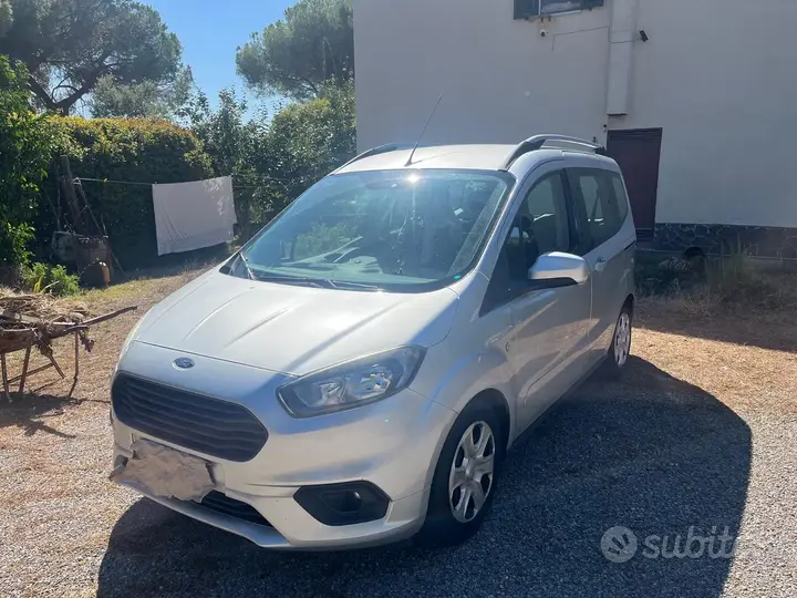 Ford Tourneo Courier