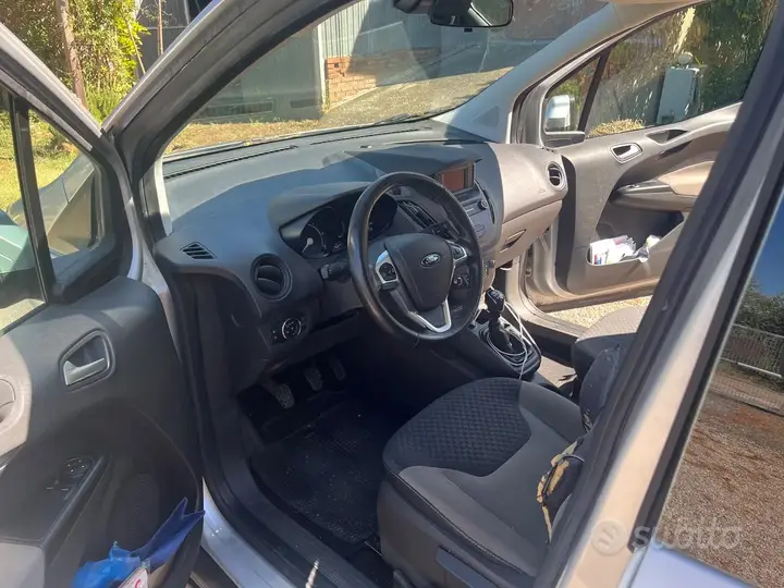 Ford Tourneo Courier 2019 photo 5