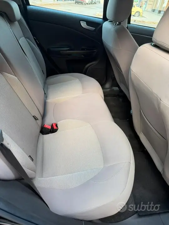 Alfa Romeo Giulietta 2015 photo 4