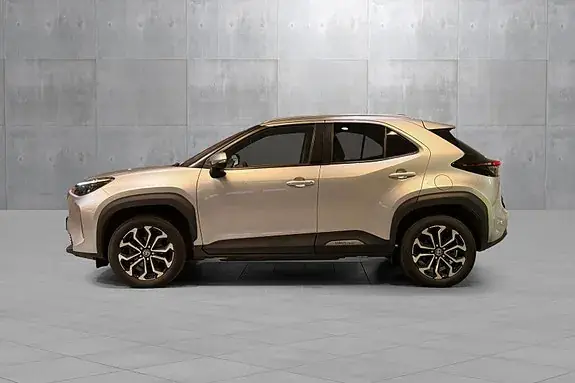 Toyota Yaris Cross 2022 photo 2