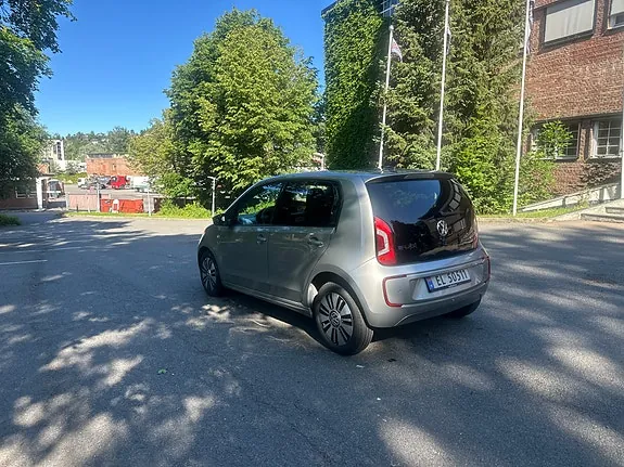 Volkswagen E-Up! 2015 photo 3