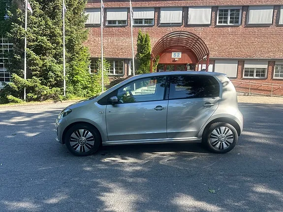 Volkswagen E-Up! 2015 photo 2
