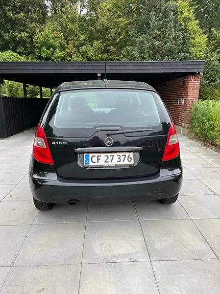 Mercedes-Benz A160 2010 photo 4