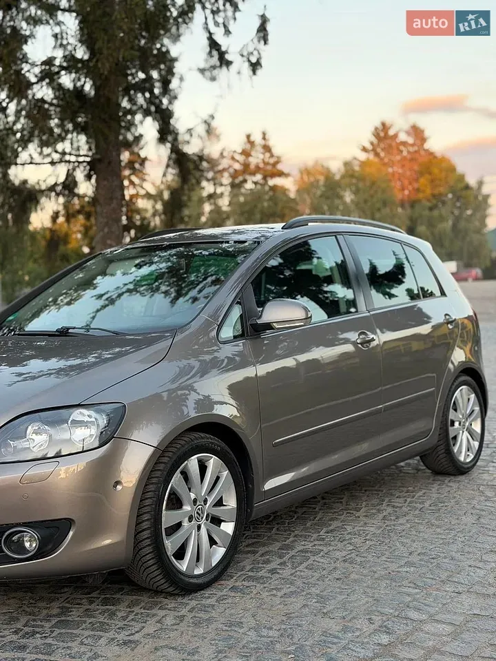 Volkswagen Golf Plus 2010 photo 4