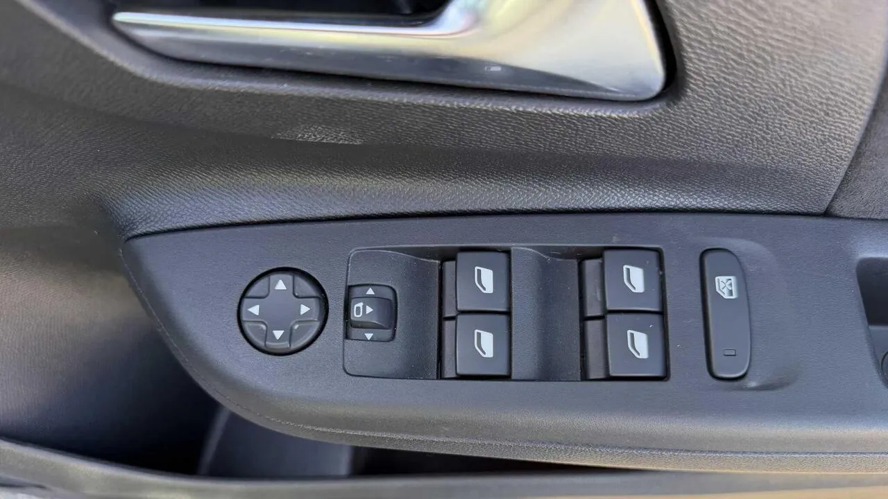 Vauxhall Corsa 2024 photo 5