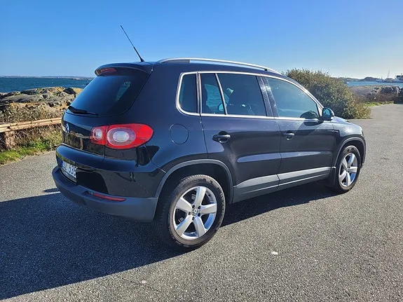 Volkswagen Tiguan 2011 photo 4
