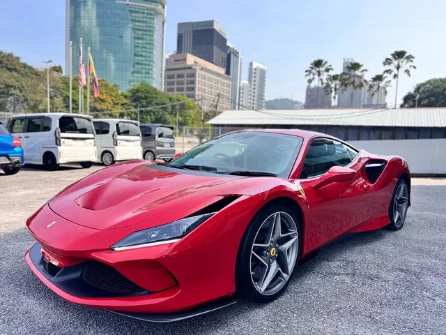 Ferrari F8