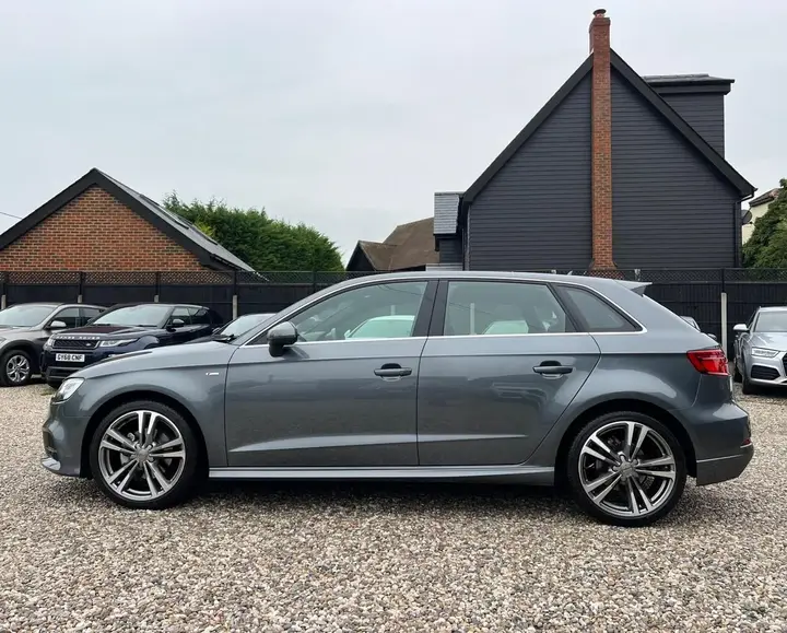 Audi A3 2018 photo 5
