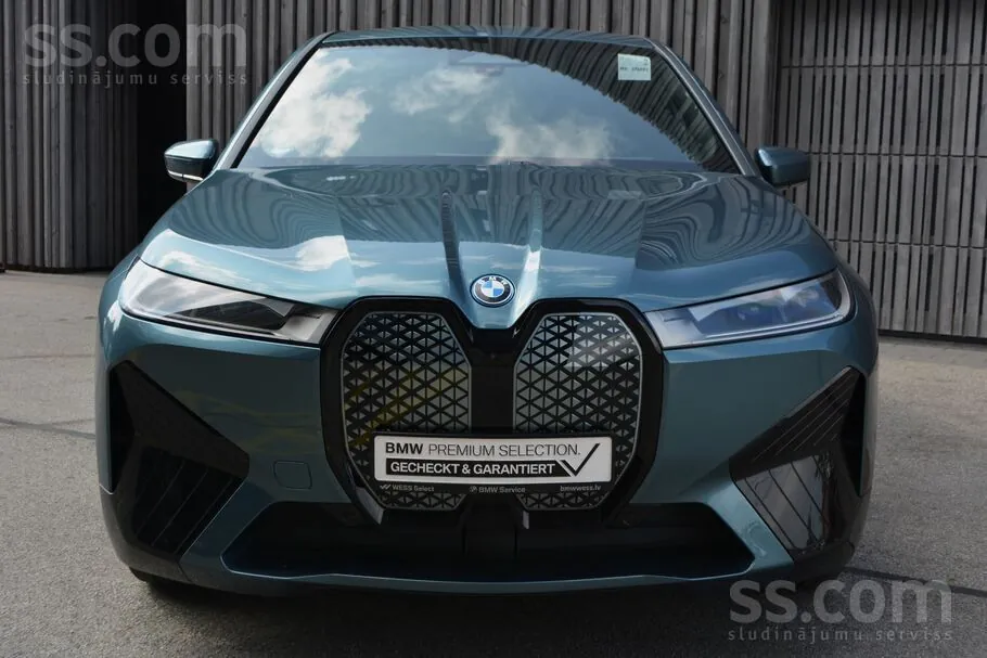 BMW Ix 2023 photo 2