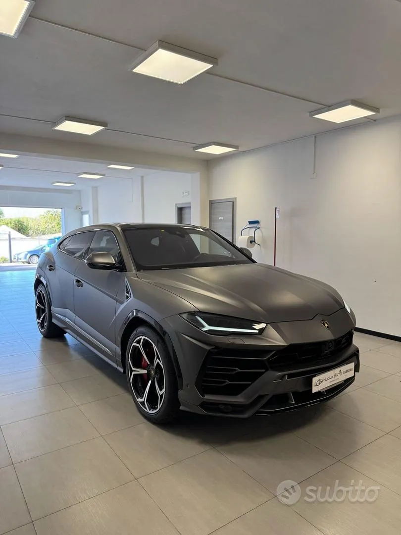 Lamborghini Urus