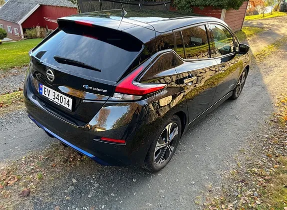Nissan Leaf 2018 photo 5