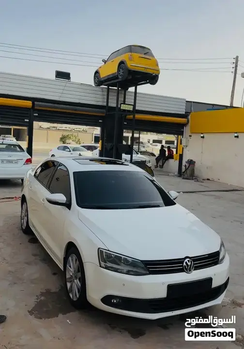 Volkswagen Jetta 2012 photo 2