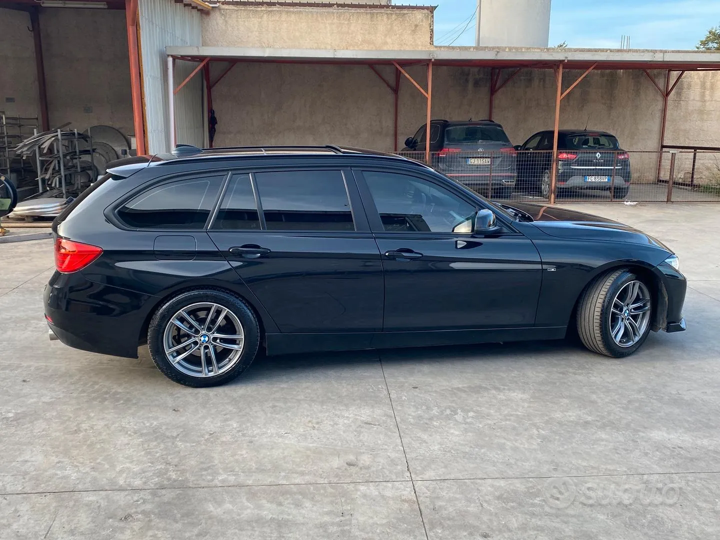 BMW 318 2014 photo 3